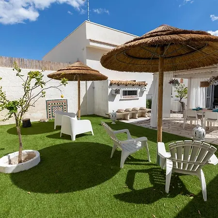 Maison Brave A Due Passi Dal Mare 別荘